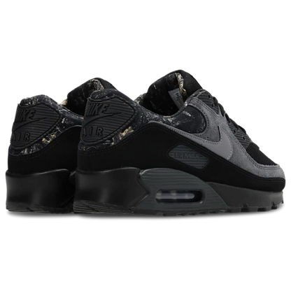 Nike Air Max 90 Black-Mtlc Cool Grey-Dk Smoke